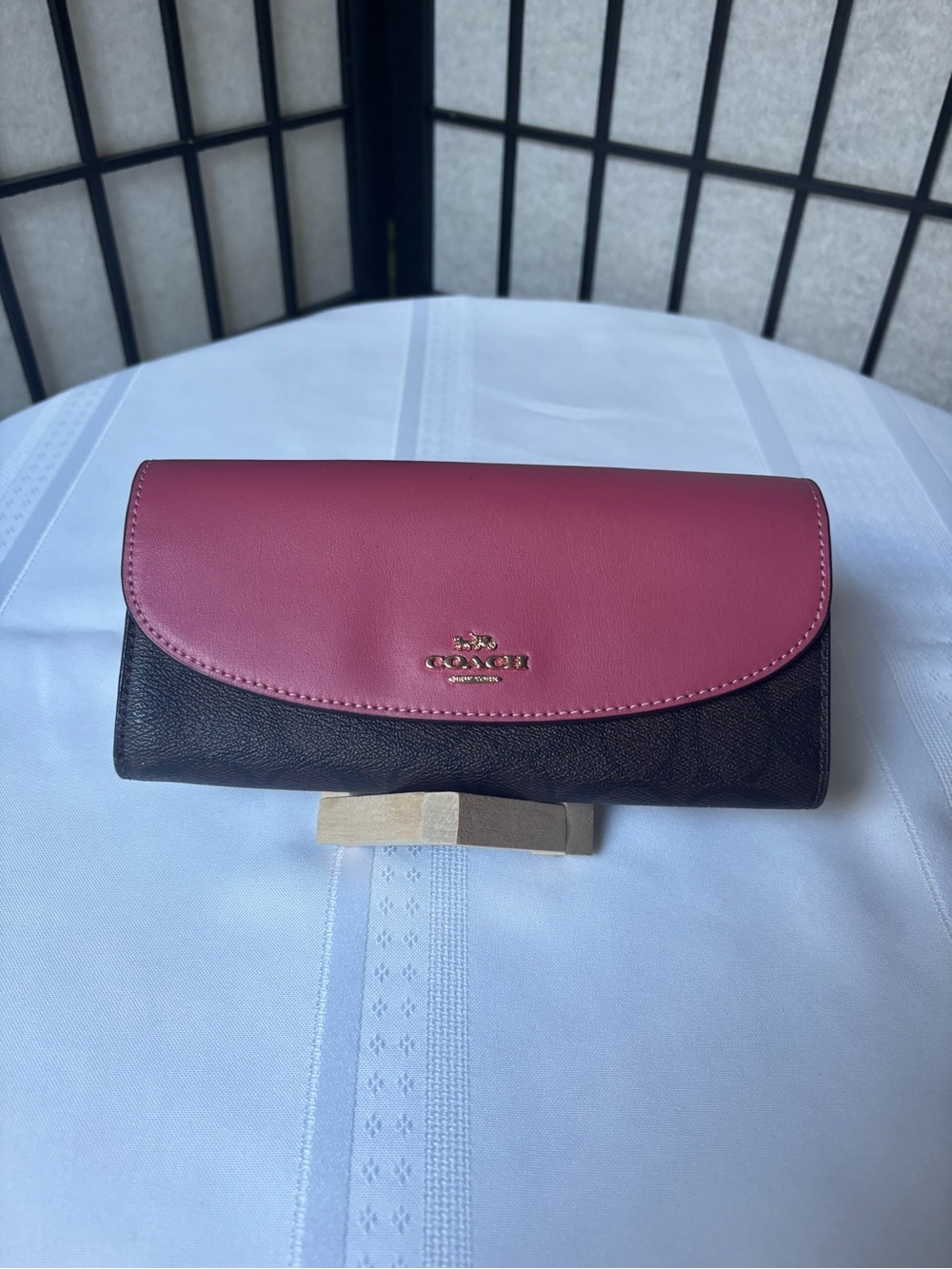 Coach Signature Continental Wallet - Pink & Brown